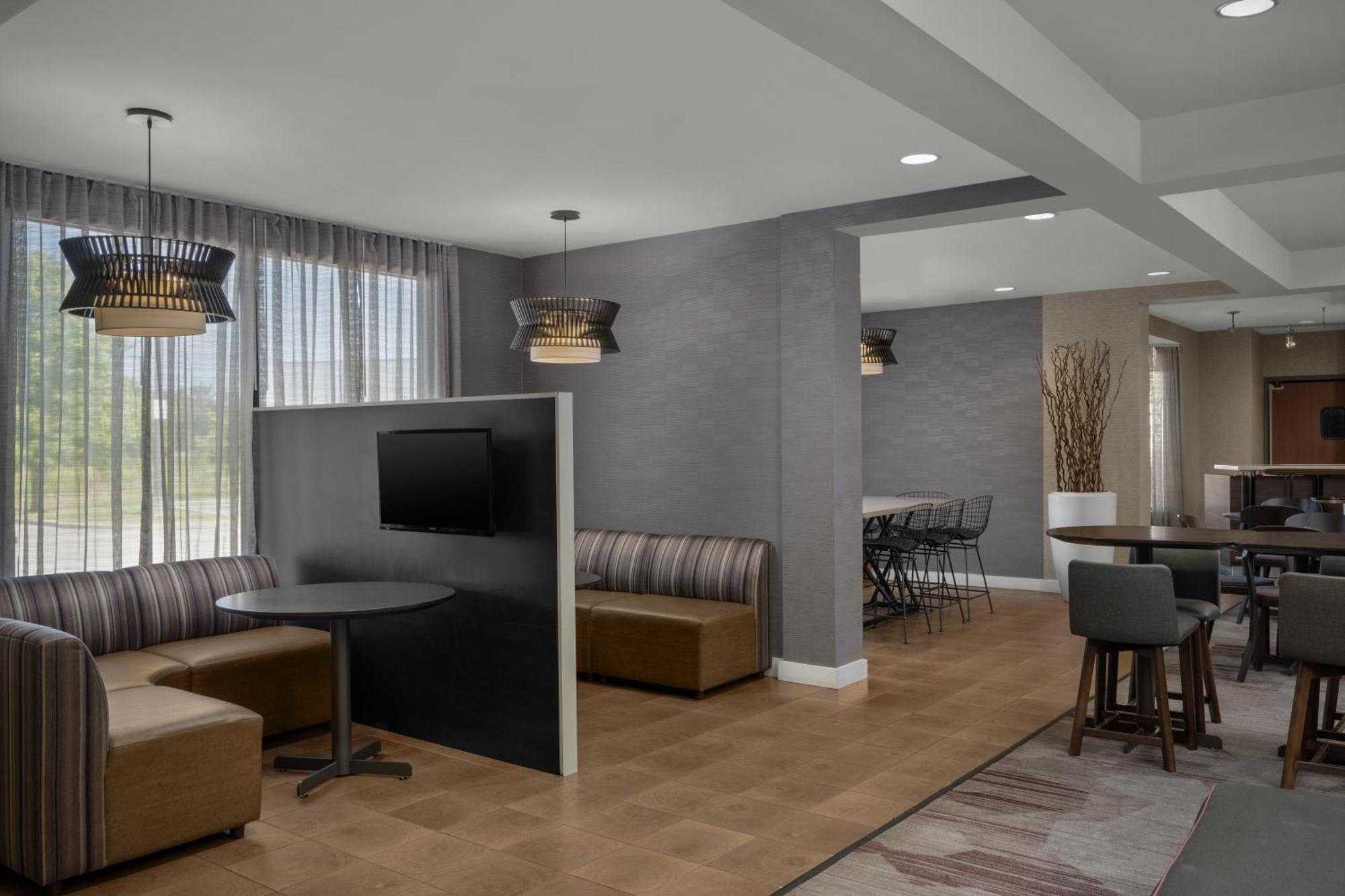 Courtyard Indianapolis Northwest Otel Dış mekan fotoğraf