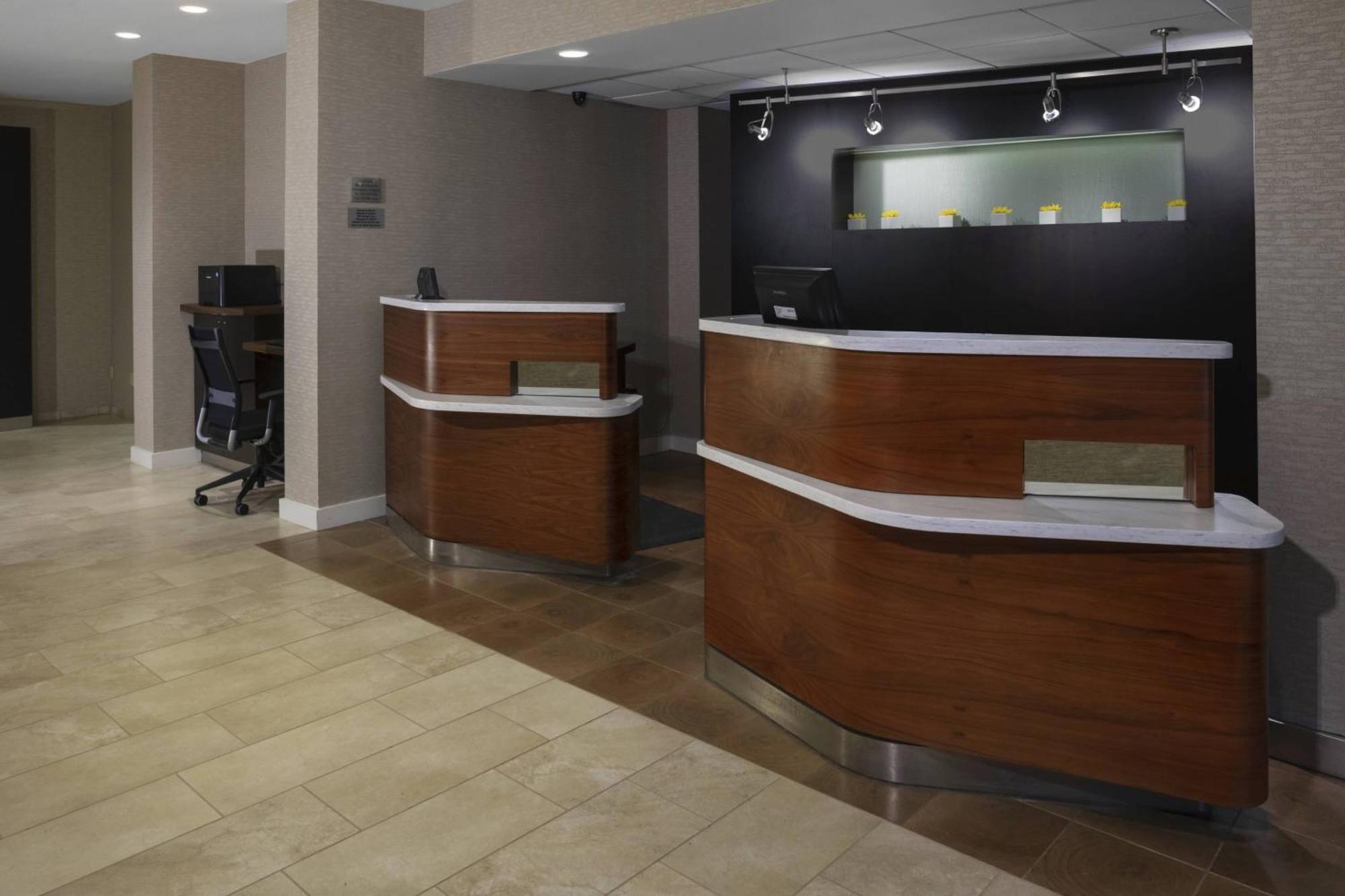 Courtyard Indianapolis Northwest Otel Dış mekan fotoğraf